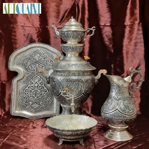 خرید، قیمت و مشخصات سرویس کامل سماور ریز قلم‌ 6 لیتری، جنس برنج با روکش کوره ای و رنگ‌ ثابت | هنرظریف