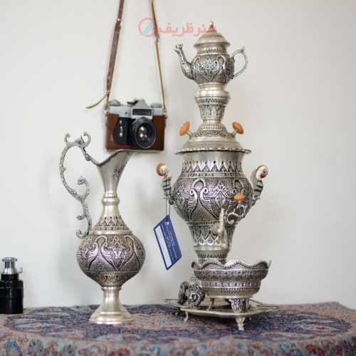 خرید و قیمت سرویس سماور برنجی تزئینی 3 لیتری روکش نقره قلمزنی اعلاء اسلیمی، زیر قیمت بازار - هنرظریف