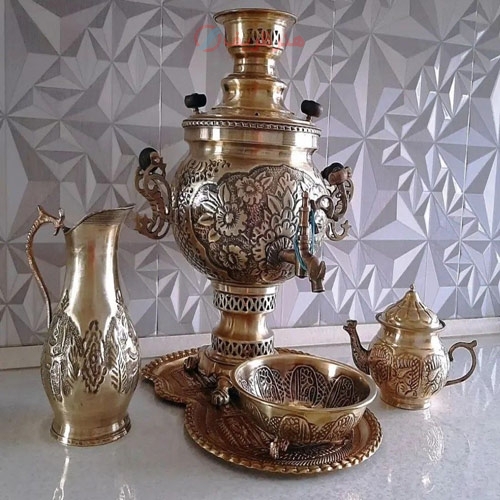 خرید، قیمت و مشخصات سماور زغالی برنجی 6 لیتری طرح گل، دسته ماهی به قیمت تولیدی | هنرظریف