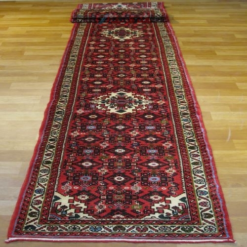 خرید آنلاین، فرش دستباف حسين آباد همدان طرح ۳ ترنج سایز كناره رنگ زمینه لاكي رنگ حاشیه كرم کد ۴۰۰۰۲ | هنرظریف