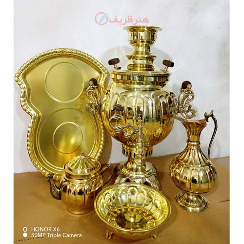 خرید، قیمت و مشخصات  سرویس سماور ذغالی برنجی 6 لیتری توپی، سنگین وزن، طرح آینه، زیر قیمت بازار _ هنرظریف