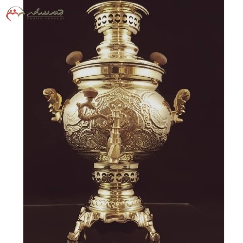 خرید، قیمت و مشخصات سماور ذغالی 4 لیتری با بدنه ی برنجی و قلم زنی شده ی کار دست، بسیار زیبا و هنر ایرانی، زیر قیمت بازار | هنرظریف