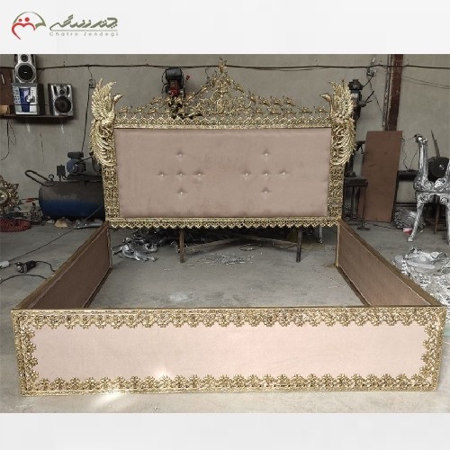 خرید آنلاین، تخت خواب برنزی دو نفره با رویه پارچه ای در طرح دلخواه شما عزیزان در رنگبندی متنوع، به قمیت مناسب | هنرظریف
