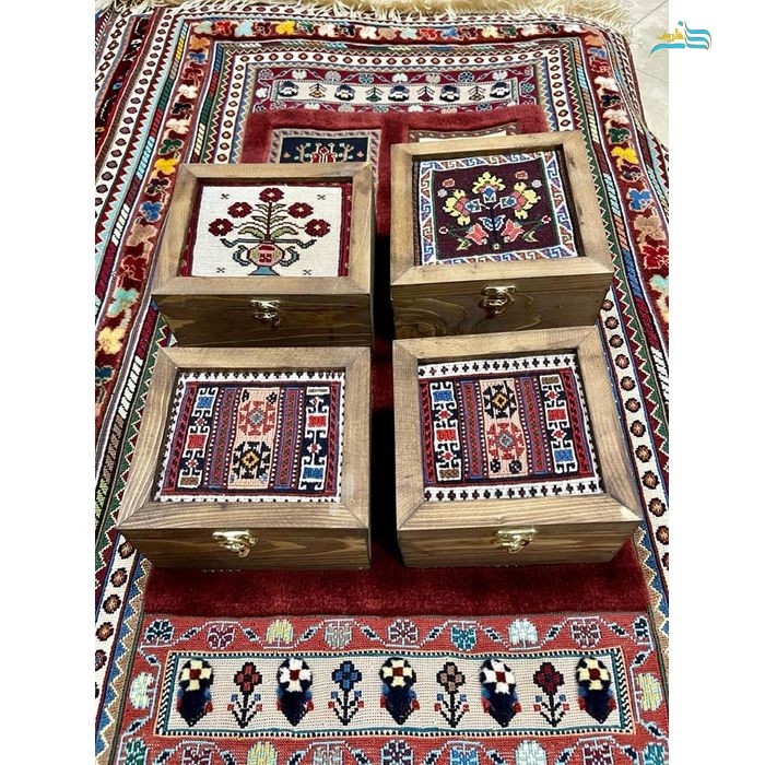 خرید، قیمت و مشخصات جعبه جواهرات گلیمی جنس چوب روس و پشم کرک مرینوس با کیفیت و رنگ طبیعی | هنرظریف