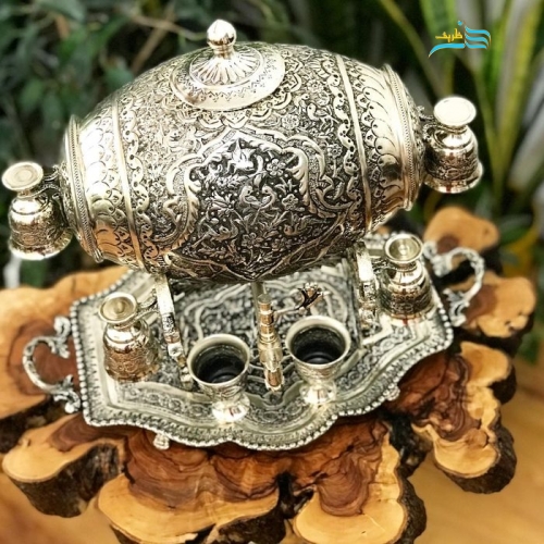 بشکه شربت خوری برنجی قلمزنی سیاه قلم، طرح گیلاسی