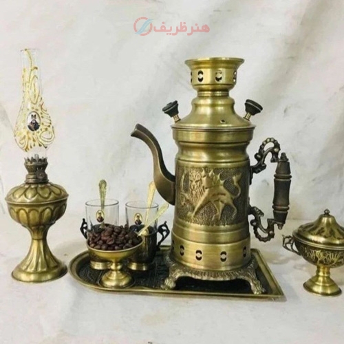 کتری شکاری برنجی با سرویس چایخوری و چراغ