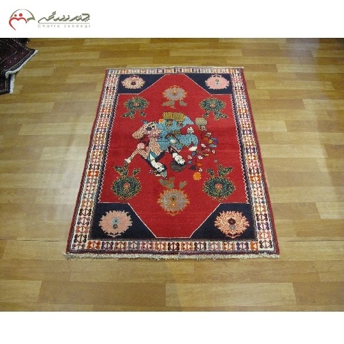 فرش دستبافت آباده کد 39326 به رنگ لاکی و حاشیه کرمی، نقش زمینه متفاوت