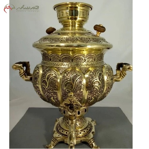 سماور 8 لیتری ذغالی برنجی کد 116 با قلم زنی دست و آبکاری شده دارای ضمانت یک ساله