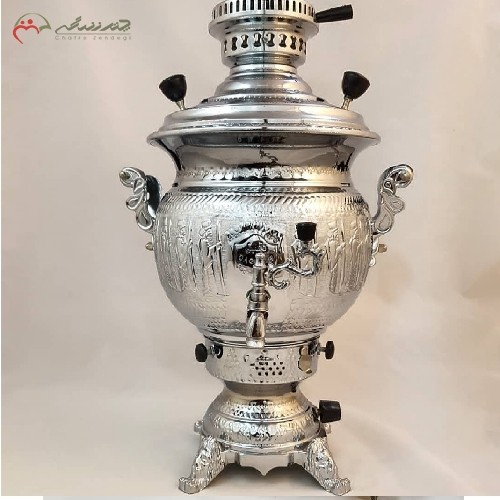 سماور گازی برنجی 8 لیتری کد 116 با ورق ضخیم و بدنه ی سیلور و قلم زنی شده، کیفیت عالی همراه ضمانت 1 ساله