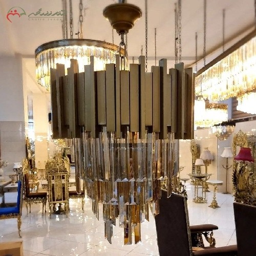 لوستر کریستالی با بدنه برنزی،پر کار به رنگ نسکافه ای، طراحی کاملا جدید و مدرن، چشم نواز - هنرظریف