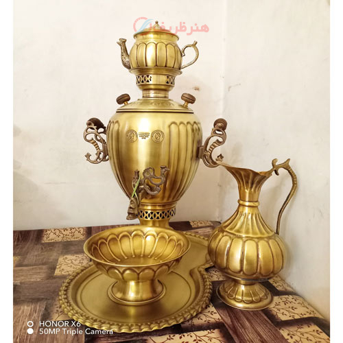 خرید ست 5 پارچه سماور ذغالی، 5 لیتری، مدل آناناسی آینه ریز، دارای مهر روسی در درب و بدنه | هنرظریف