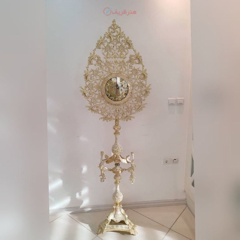 ساعت کنار سالنی ایستاده تک ستون، جنس آلیاژ آلومنیوم آبکاری برنز - هنرظریف