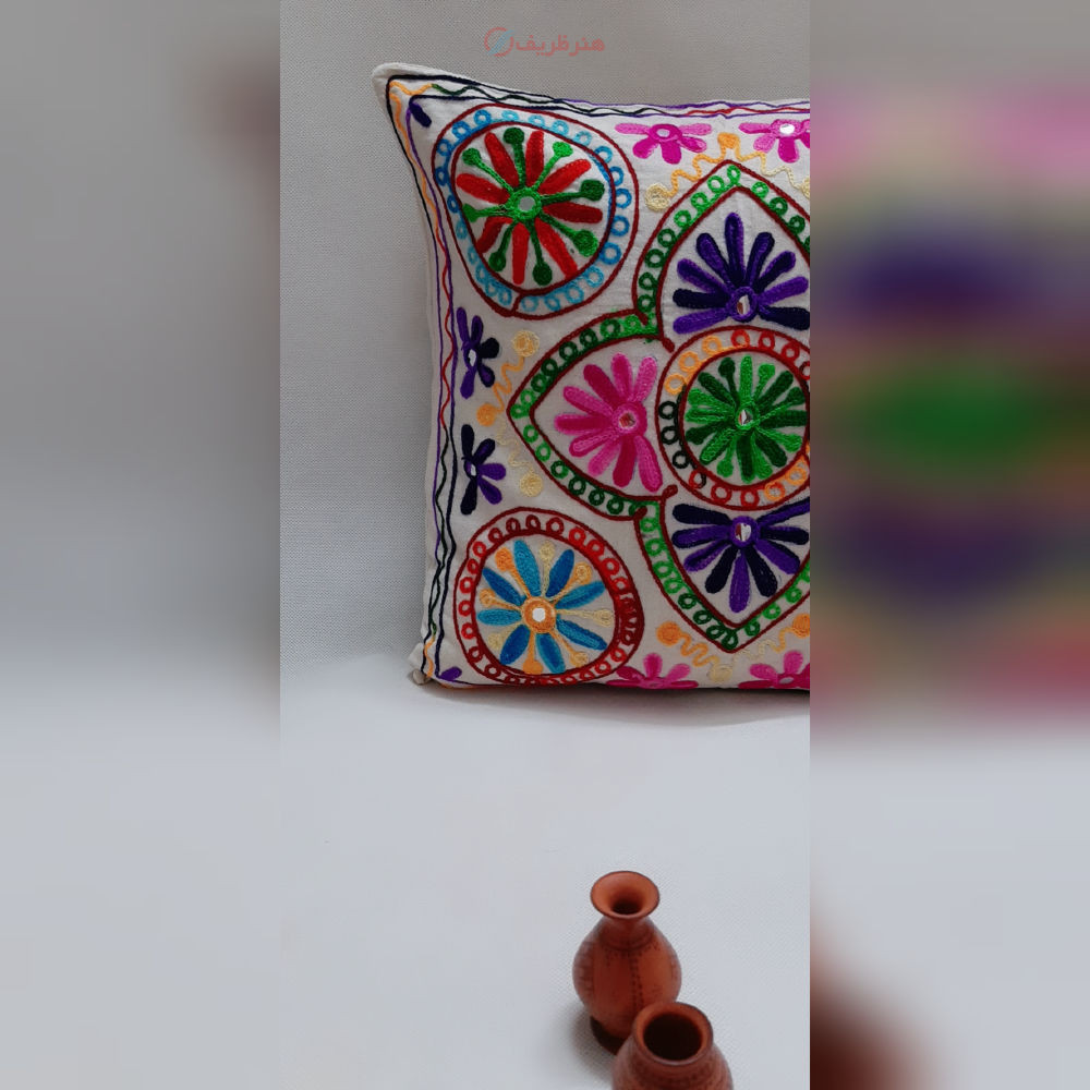 کاور کوسن سوزن دوزی کد 1-3 پارچه با کیفیت در طرح ها و رنگ های مختلف