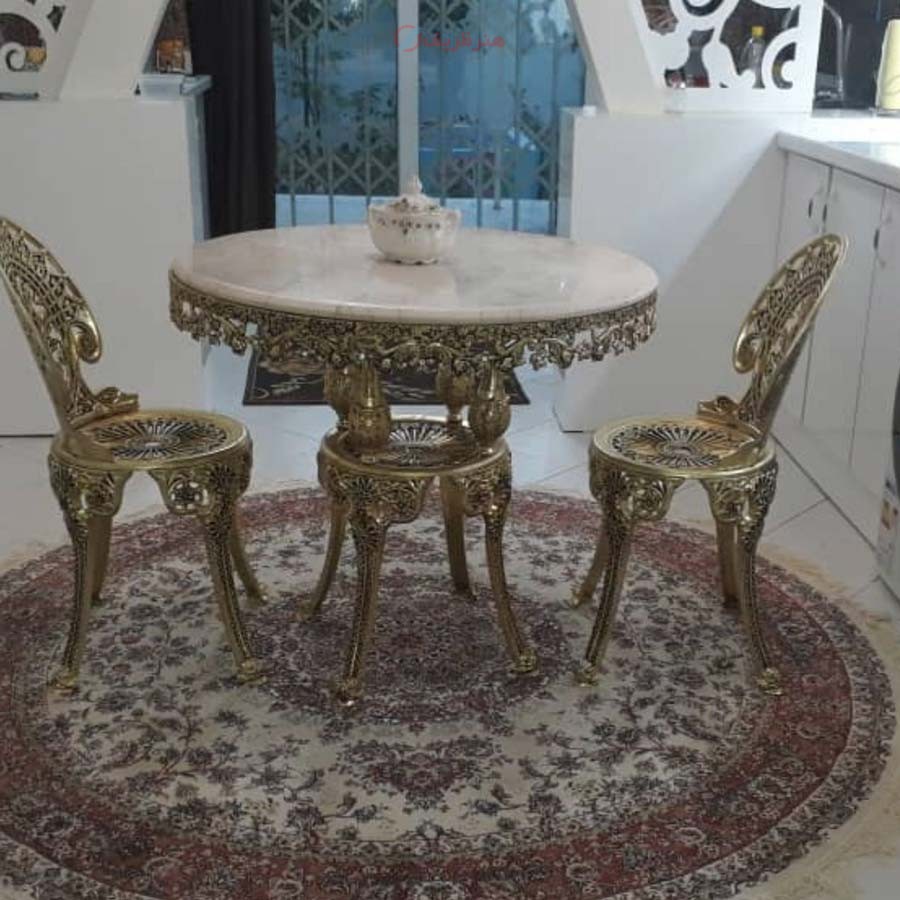 میز ناهارخوری 2 نفره قطر 80، جنس آلیاژ آلومینیوم آبکاری برنز - هنرظریف